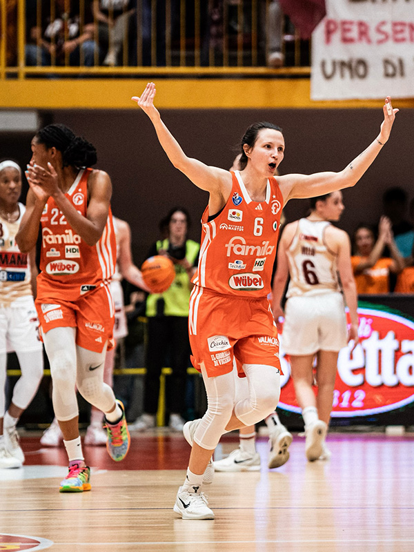 Famila Basket Schio è CAMPIONE D'ITALIA 2025